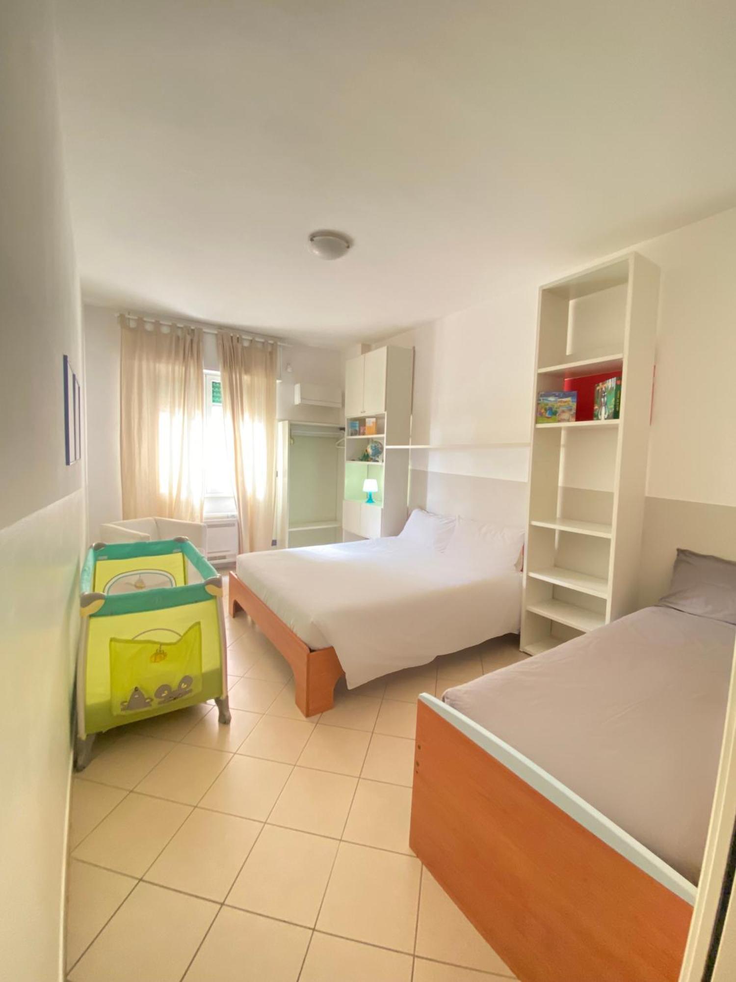 Babyaccommodation Family Comfort Pietra Ligure Ngoại thất bức ảnh